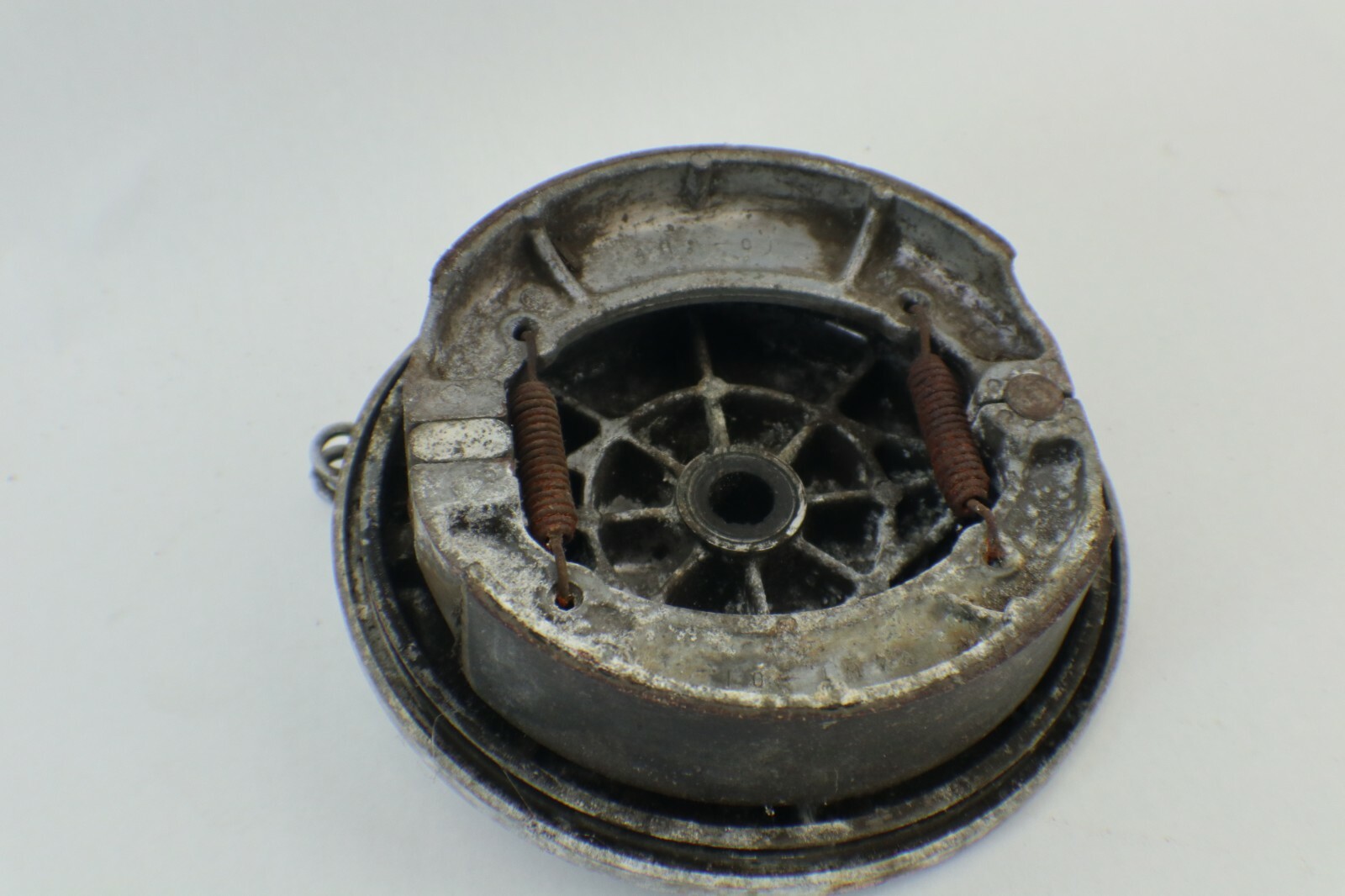 1990 86 87 88 89 90 Yamaha Radian YX600 YX 600 Rear Brake Drum - Image 8