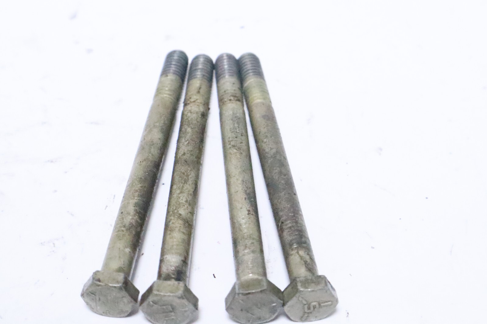 mariner mercury carburetor to crankcase (4) screws sets 50 hp 60hp 60 hp 52743