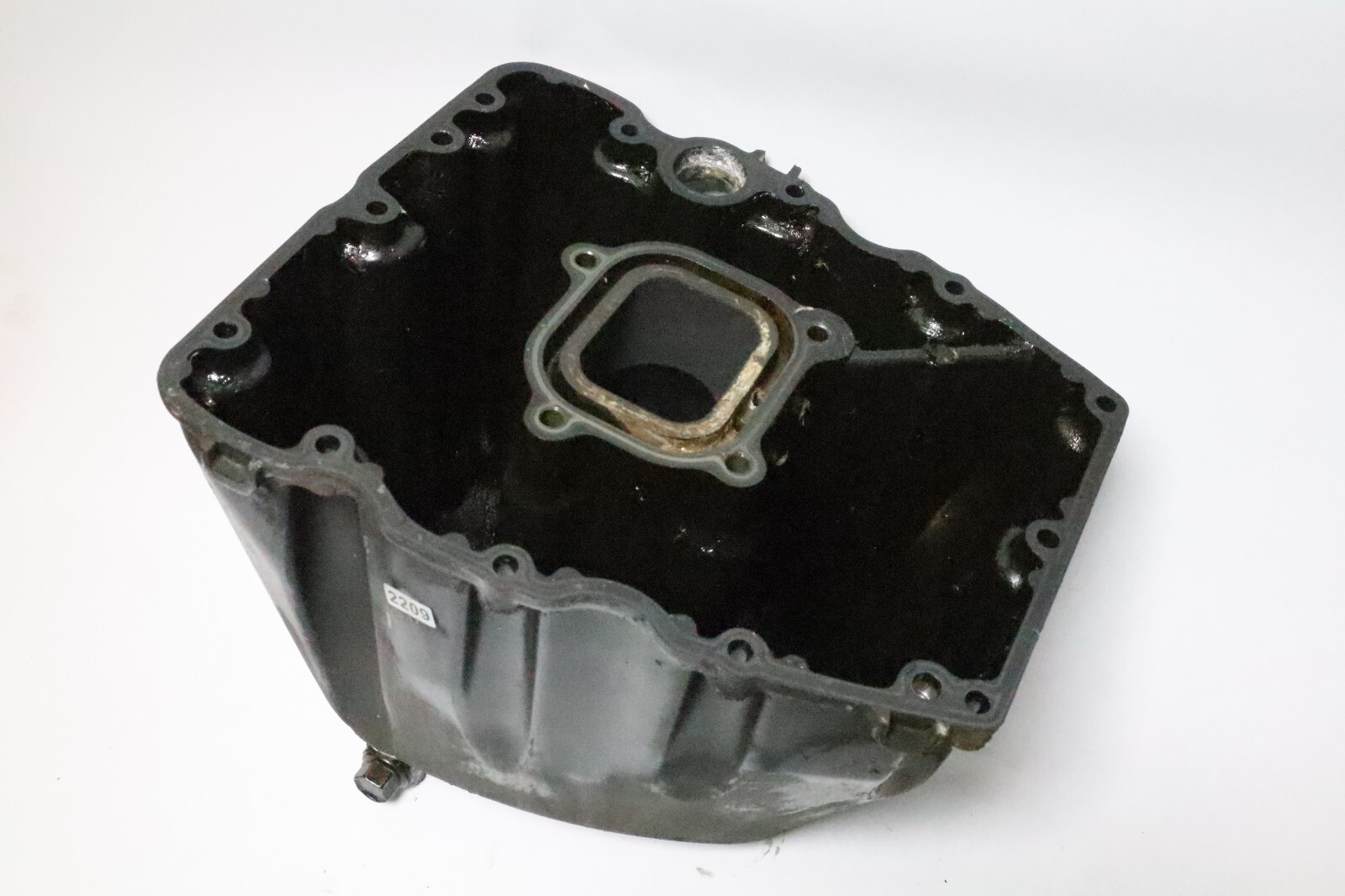 Mercury 75 90 100 HP 4 Stroke Oil Pan Assembly PN 858572T Fits 2000-2005 - Image 3
