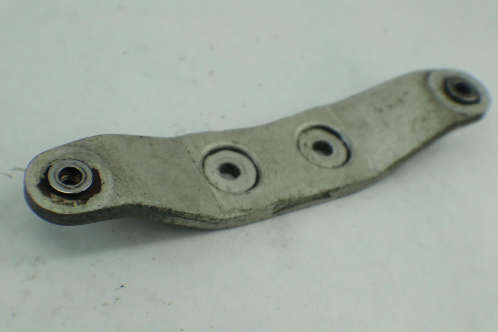 0320410 0325868 Lower Cowl Mount Bracket for Evinrude Johnson Outboard 20-35 Hp - Image 10