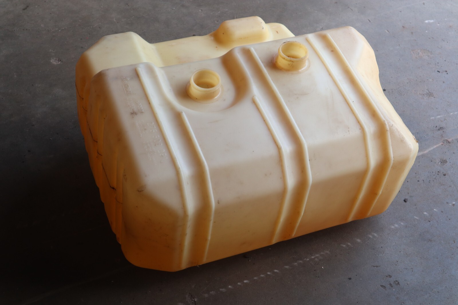 1996 - 2005 Sea-Doo RX GS GSI GTX GTI GSX Fuel Tank OEM# 275500291 - Image 4