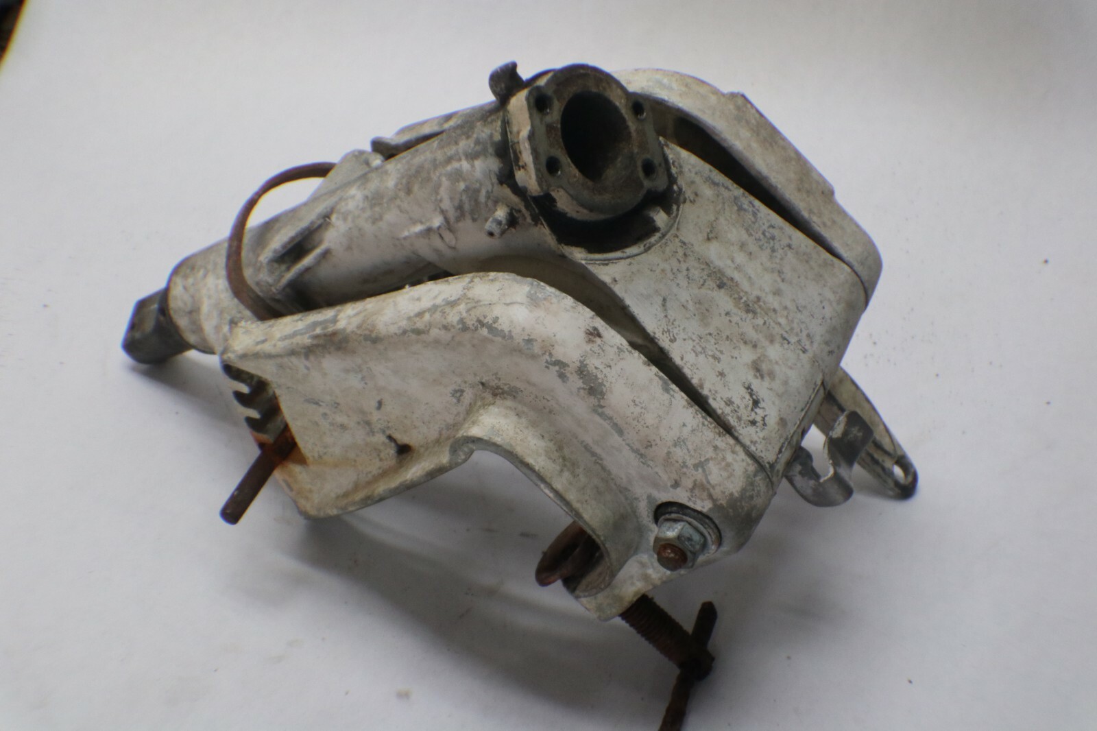 Vintage Gale Outboard 5 HP Vintage transom clamps swivel bracket 5d17bL - Image 2