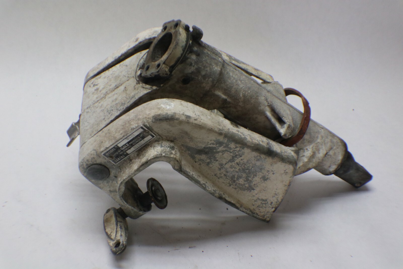 Vintage Gale Outboard 5 HP Vintage transom clamps swivel bracket 5d17bL - Image 3