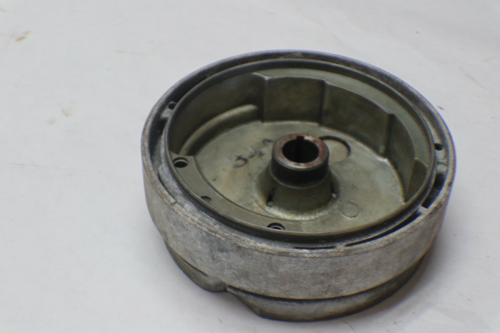 BUCCANEER GALE 5HP 5D17BL OUTBOARD FLYWHEEL - Image 9