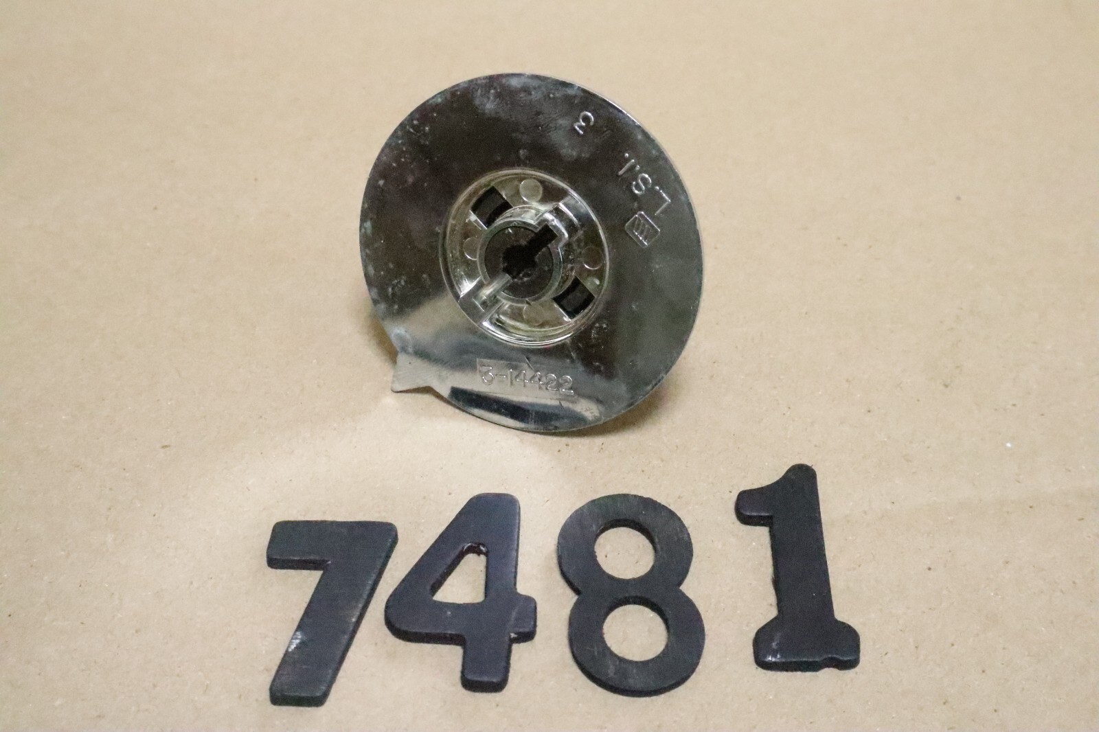 MAYTAG DRYER KNOB PART# 314421 314422 - Image 2
