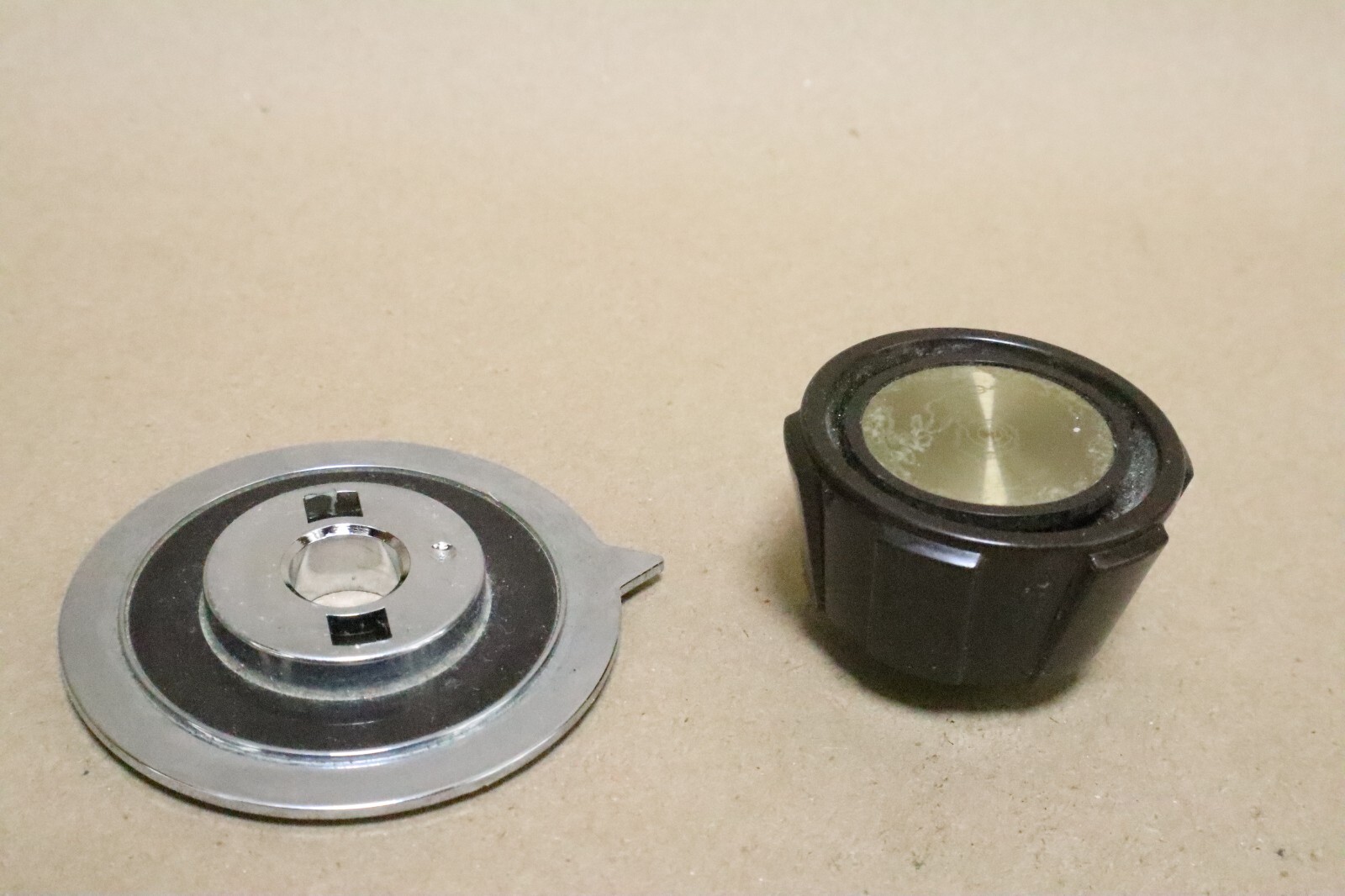 MAYTAG DRYER KNOB PART# 314421 314422 - Image 5