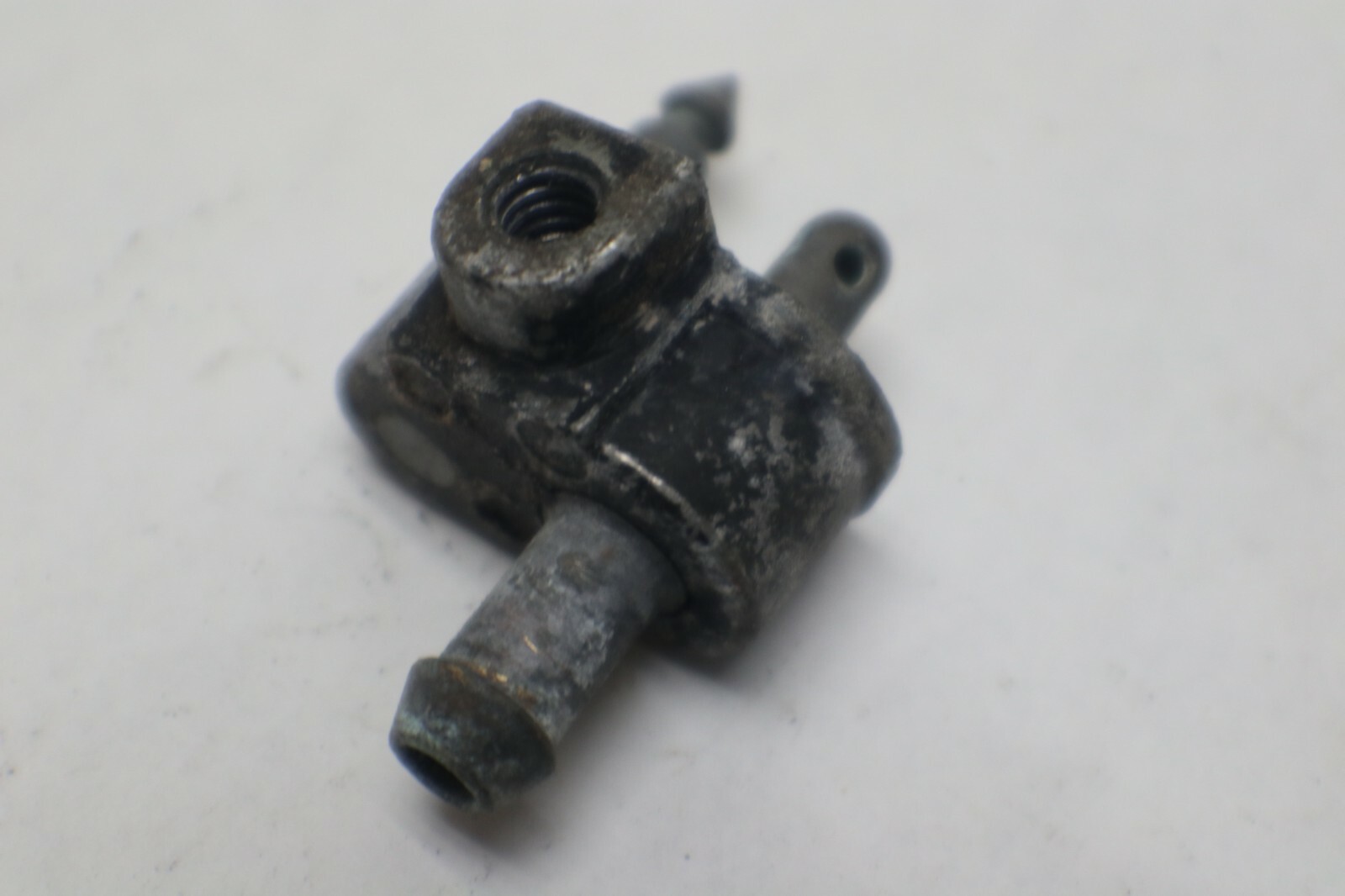 OMC GALE BUCCANEER 5 HP FUEL CONNECTOR 5D17BL - Image 6