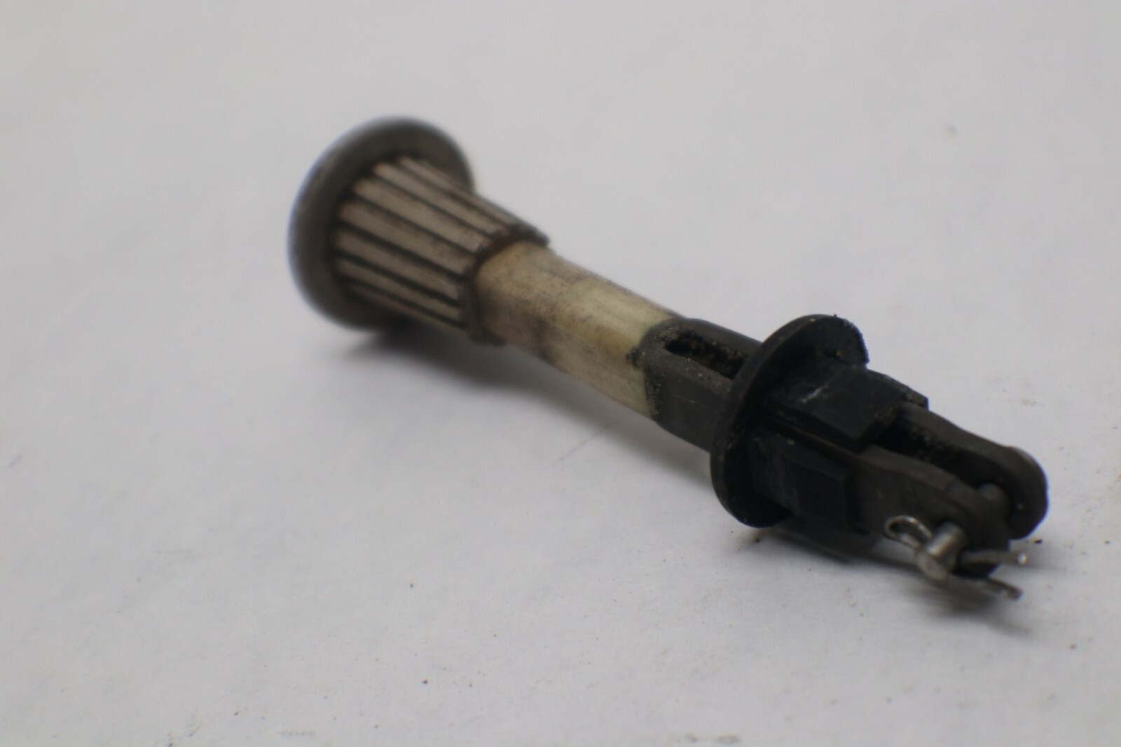 GALE 5 HP Outboard CHOKE LEVER KNOB 5D17BL - Image 6