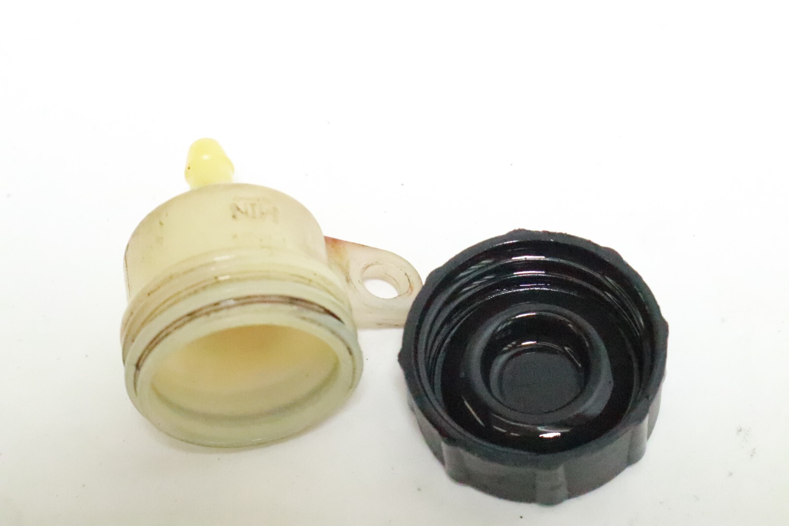 Rear Brake Master Cylinder Reservoir For Polaris Sportsman 450 500 600 700 800 - Image 10
