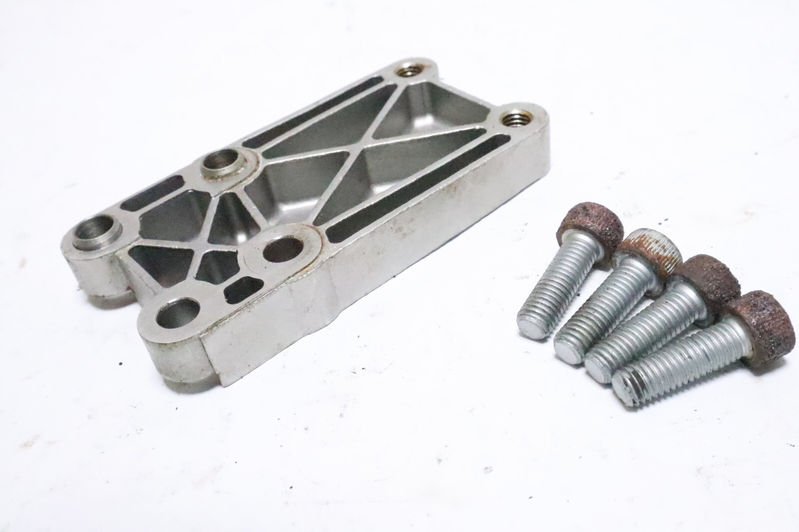 YAMAHA STAY #60V-13782-00-00 - Image 8