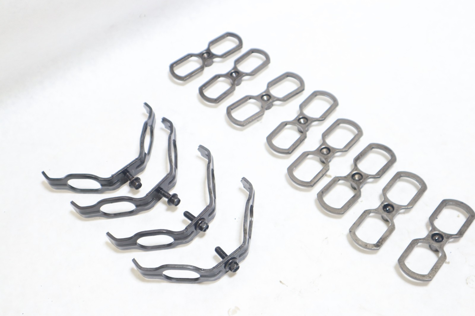 Duramax LIFTER TAPPET HOLD DOWNS 01-16 LB7 LLY LBZ LMM LML OEM SET - Image 6