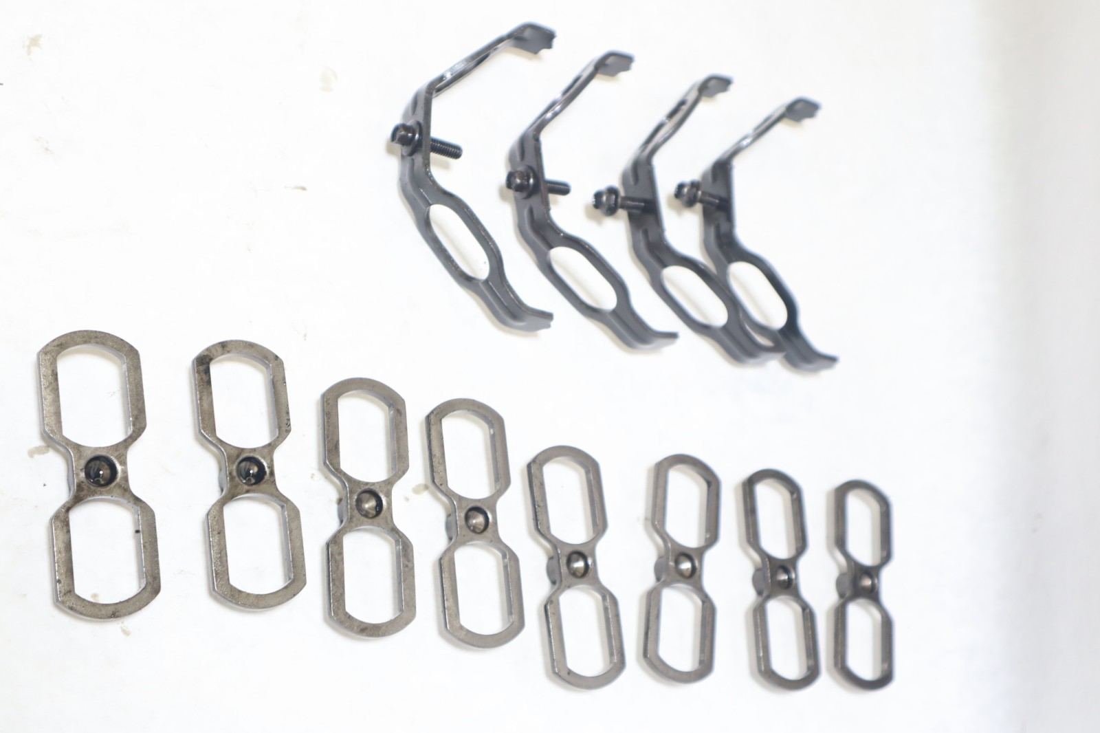Duramax LIFTER TAPPET HOLD DOWNS 01-16 LB7 LLY LBZ LMM LML OEM SET - Image 8