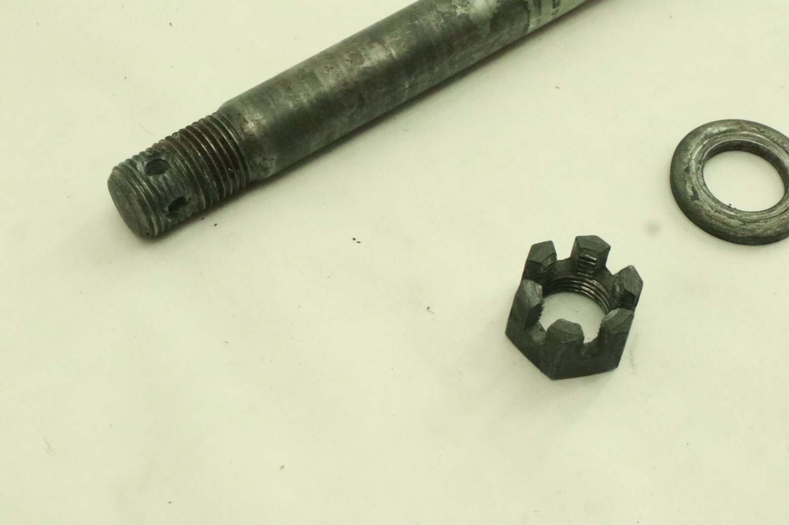 2001 02 03 SUZUKI Volusia VL800 REAR WHEEL AXLE ALSO FITS Boulevard M50 C50 - Image 4