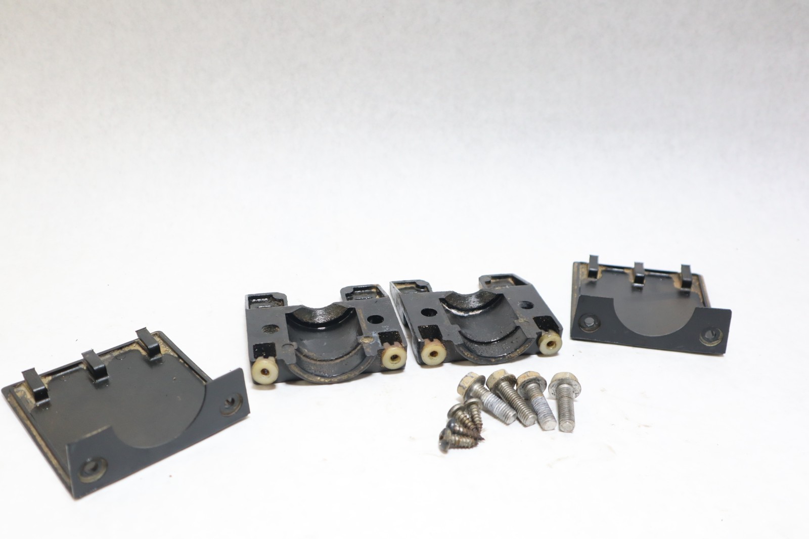 Mercury Mariner 50 - 115 hp 67077 Lower Motor Mount Covers 93192 Bolts Screws - Image 7