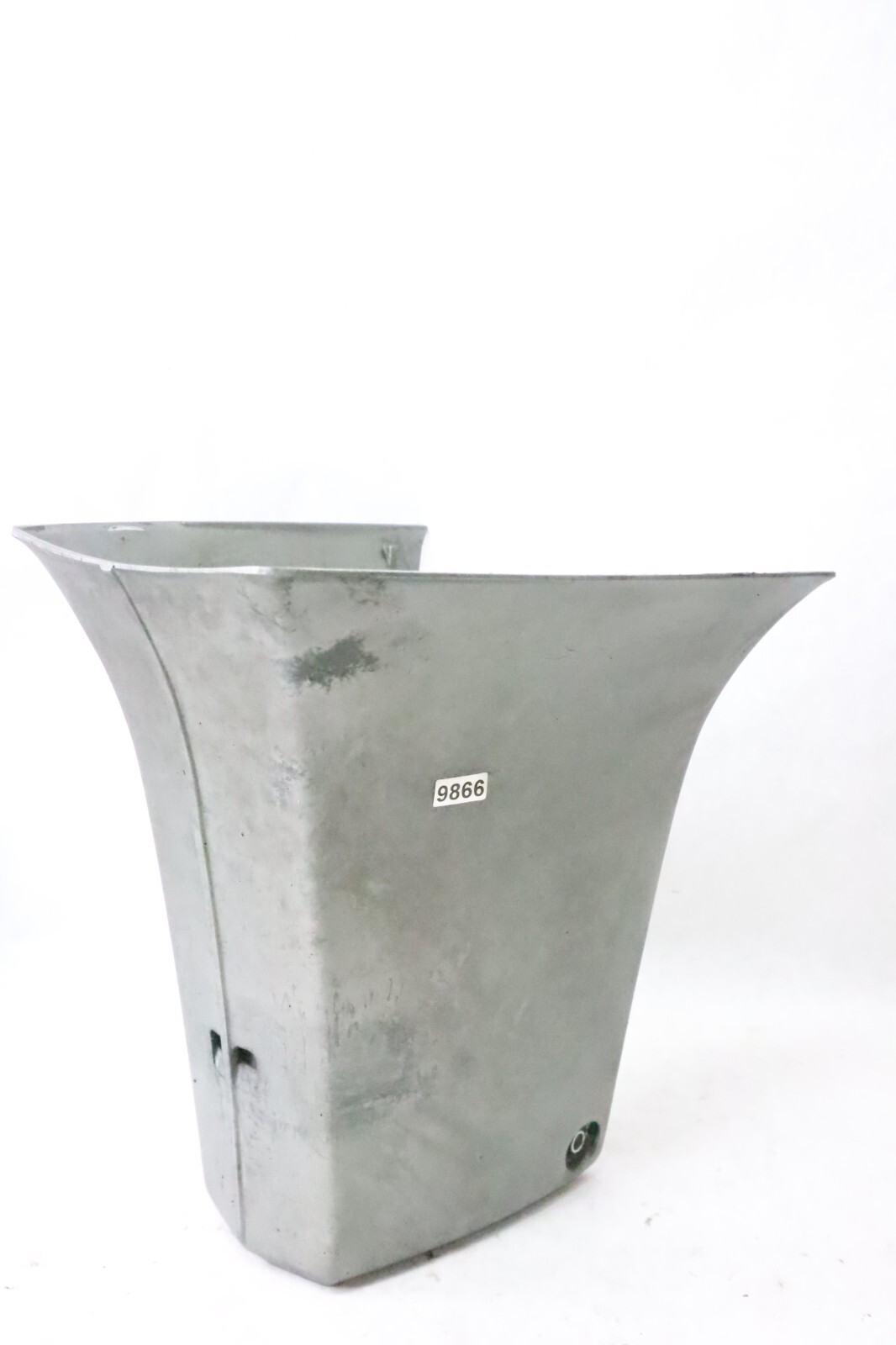 94517M Yamaha Mariner 40HP Outboard Motor Housing Apron Trim Cover OEM 1978-1992