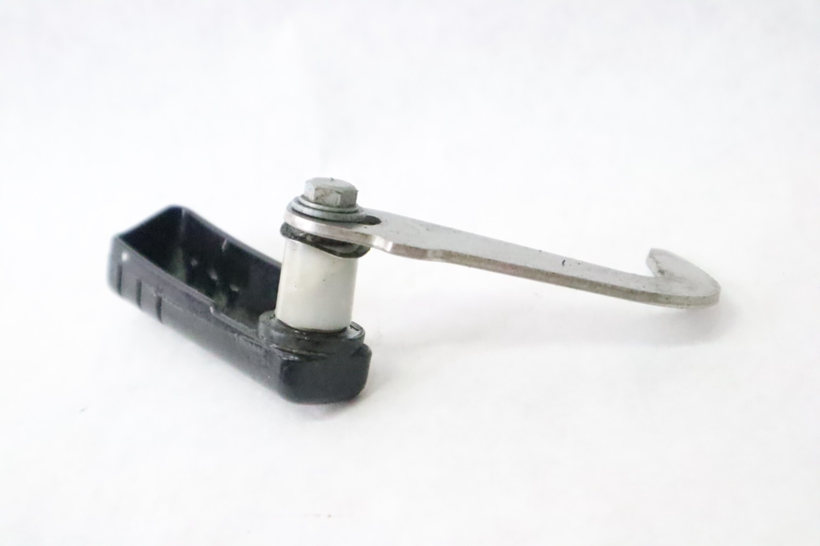Tohatsu 30 hp mfs30b rear HOOK LEVER 3R3Q671410 OEM - Image 8