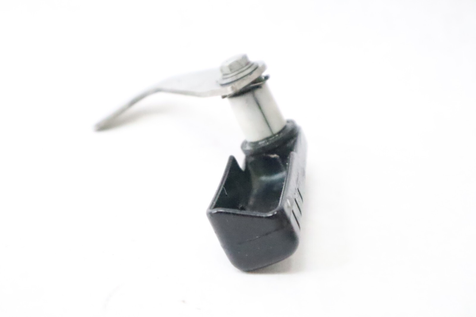 Tohatsu 30 hp mfs30b rear HOOK LEVER 3R3Q671410 OEM - Image 9