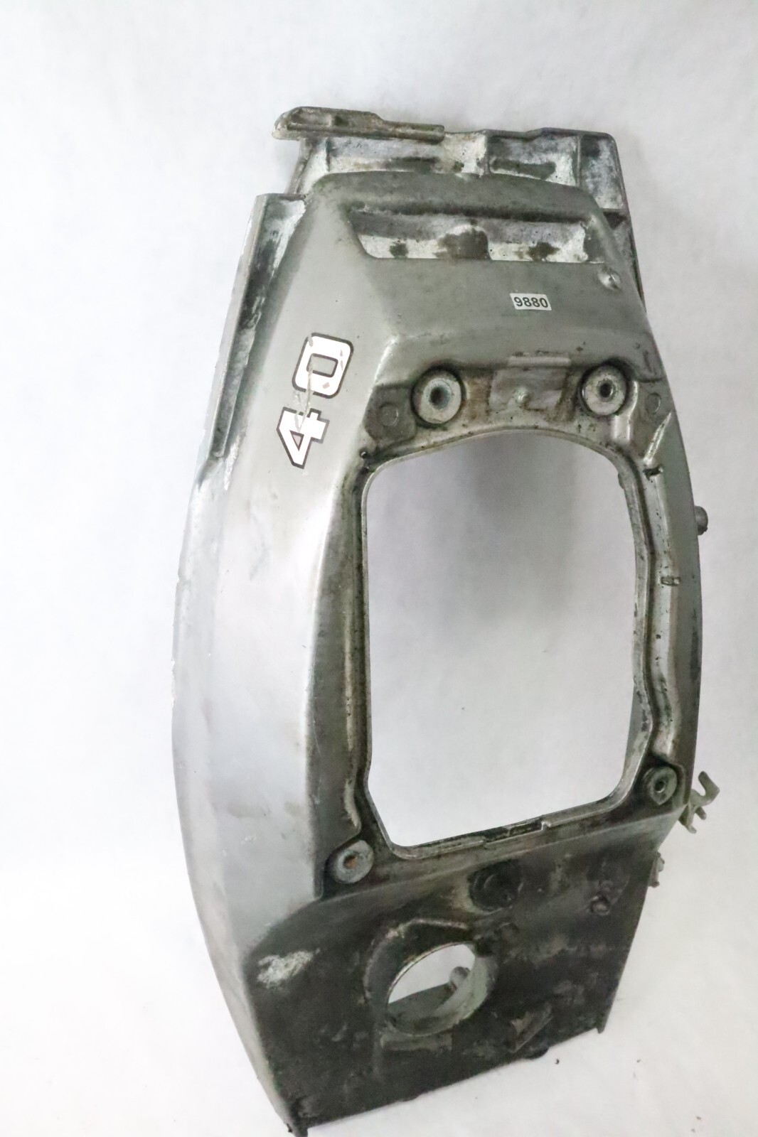 1977-1988 Mariner 40 hp 2168-9382M outboard bottom cowl OEM - Image 5