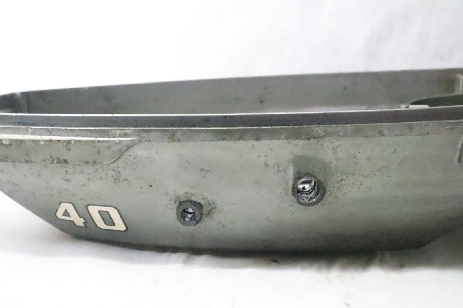 1977-1988 Mariner 40 hp 2168-9382M outboard bottom cowl OEM - Image 6