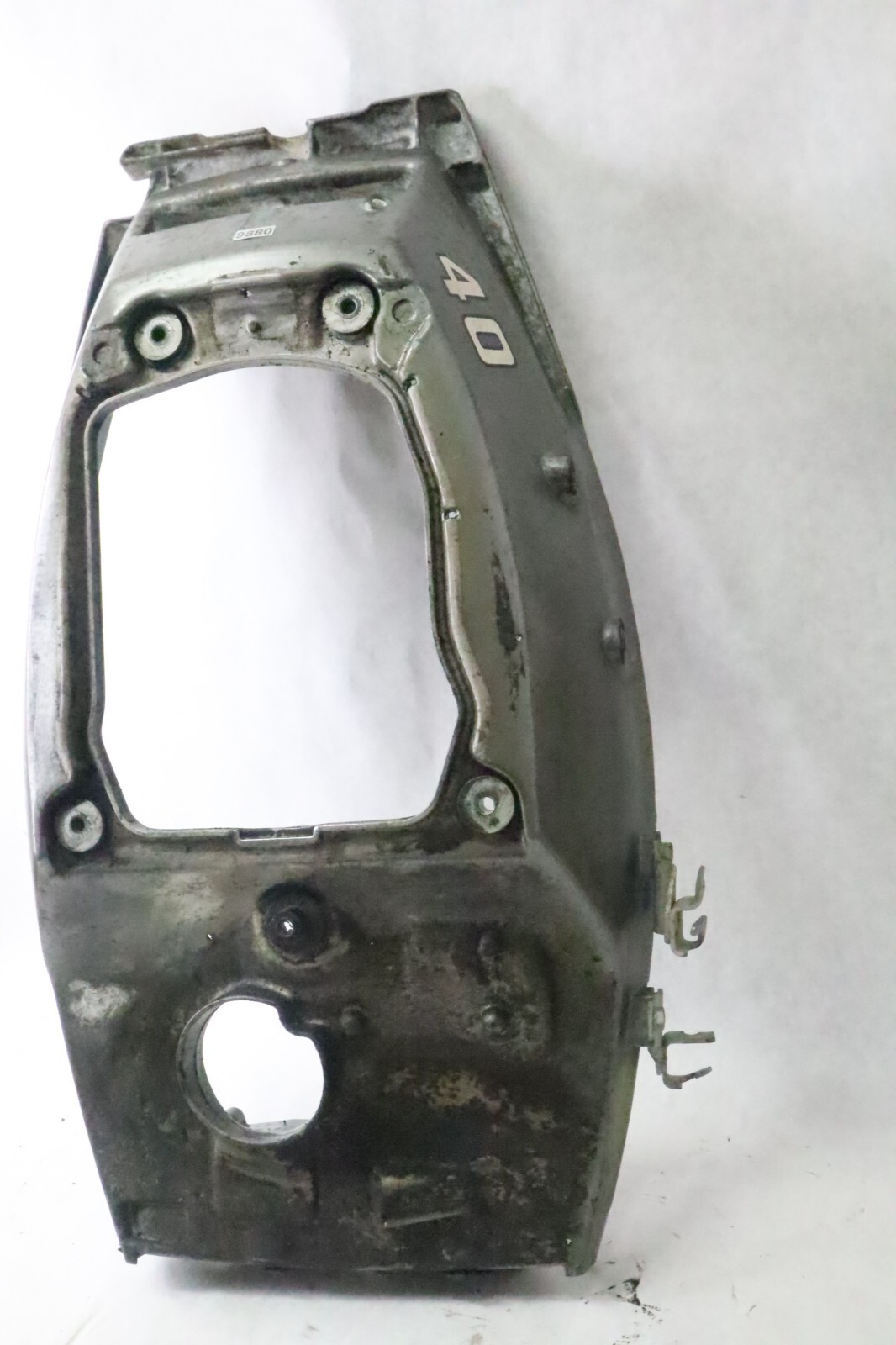 1977-1988 Mariner 40 hp 2168-9382M outboard bottom cowl OEM - Image 14
