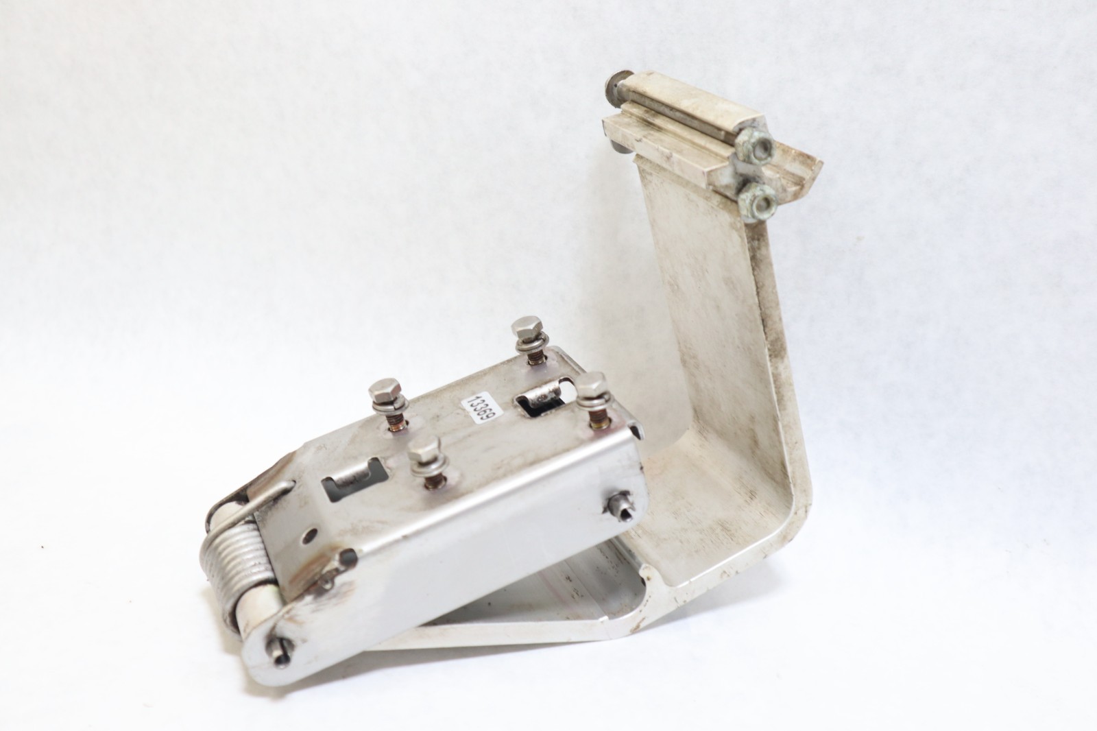 2005-2016 Yamaha VX110 VX Cruiser Sport 1100 Front Hood Hinge F1K-U515A-00-00