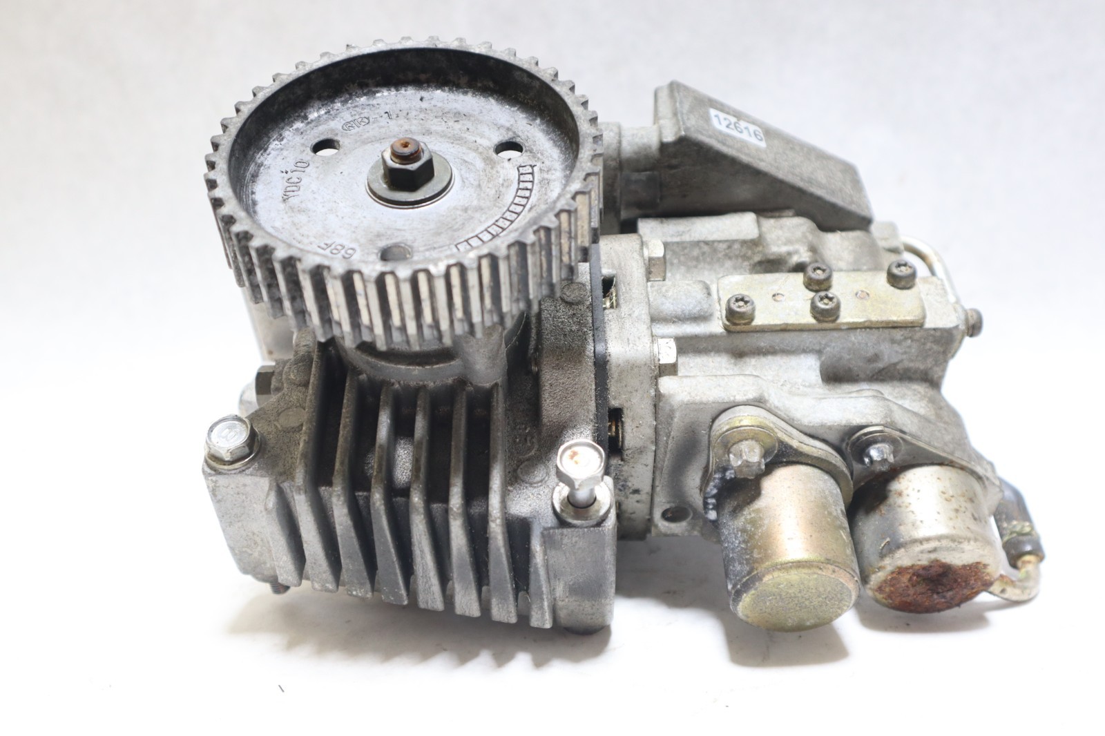 Yamaha 200 HP HPDI 2 Stroke Camshaft Driven Gear PN 68F-12170-01-00 2000-2003