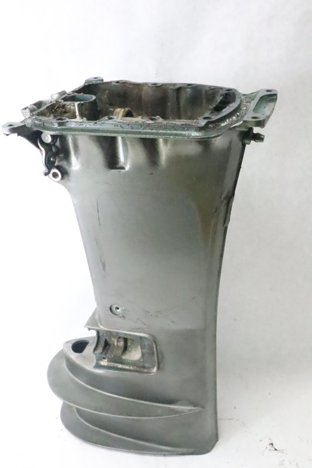 Mariner Mercury Yamaha Outboard Oil Injected DRIVESHAFT HOUSING LONG 1587-8570M