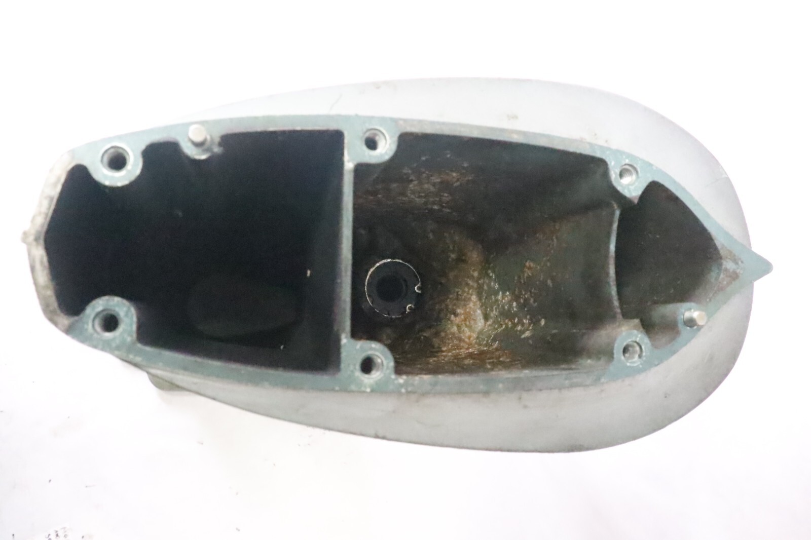 Mariner Mercury Yamaha Outboard Oil Injected DRIVESHAFT HOUSING LONG 1587-8570M - Image 13