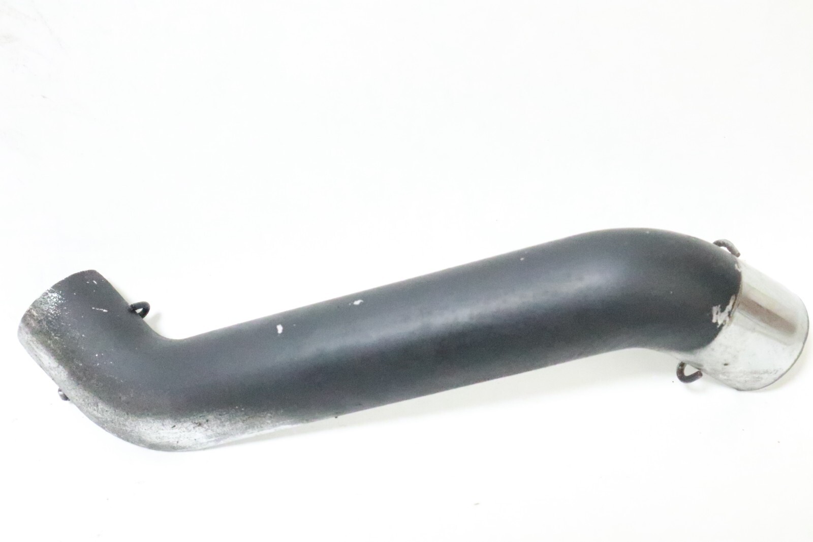 05-07 2006 HYOSUNG GV650 AQUILA LOWER RADIATOR HOSE SHIELD COVER