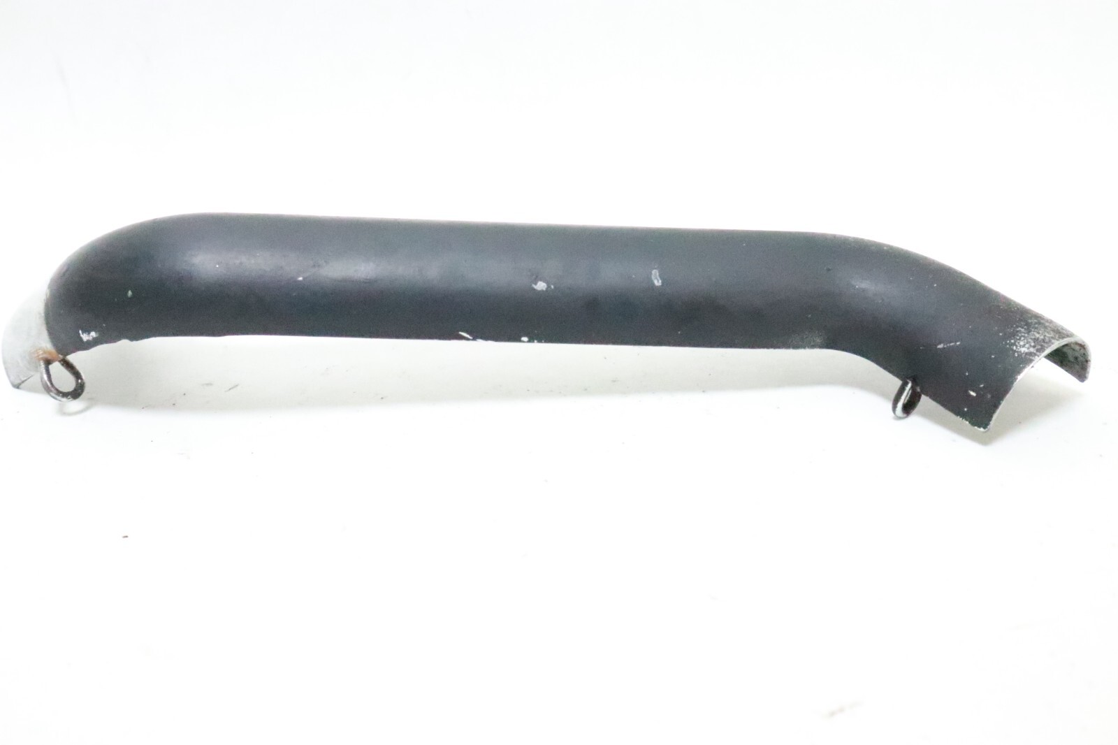 05-07 2006 HYOSUNG GV650 AQUILA LOWER RADIATOR HOSE SHIELD COVER - Image 9