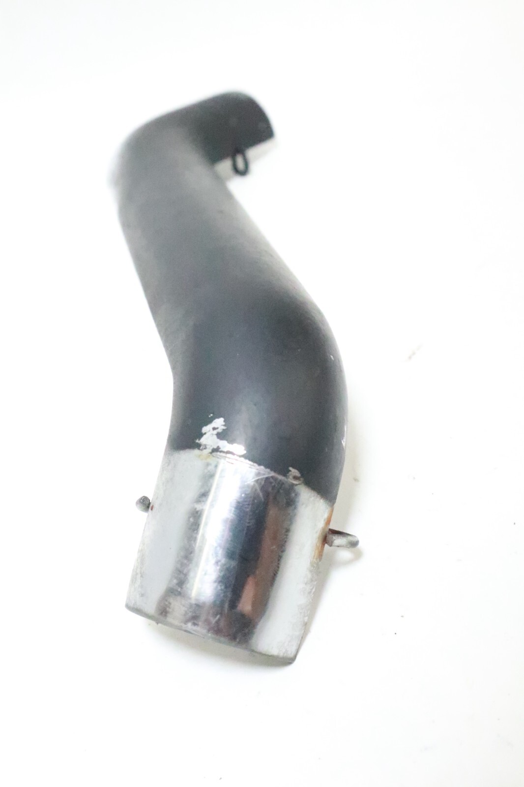 05-07 2006 HYOSUNG GV650 AQUILA LOWER RADIATOR HOSE SHIELD COVER - Image 11
