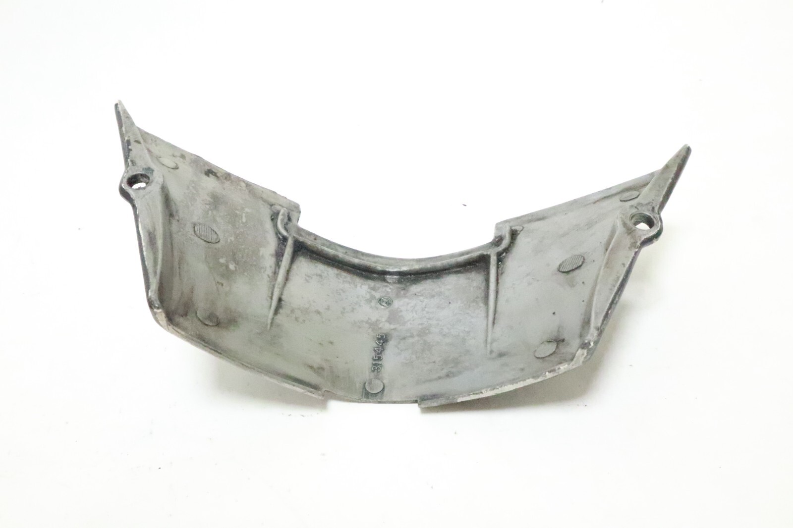 315445 Johnson Evinrude 1971-1985 Front Exhaust Cover 40 50 55 60 HP - Image 10