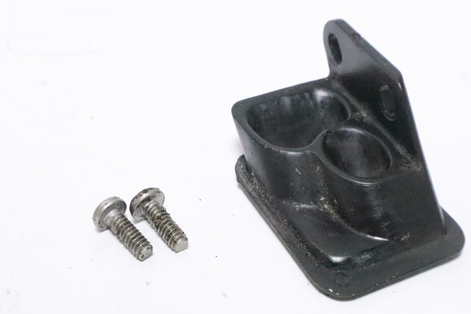 CHRYSLER Force 85 hp Outboard F549189 Bottom Cowl Electric Cable Entry Bushing - Image 5