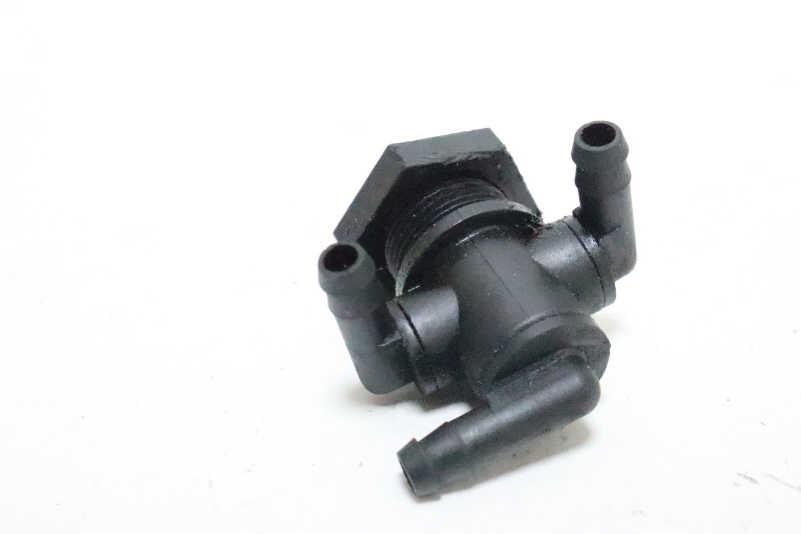 Used OEM - Polaris Sportsman Magnum Trail Boss Fuel Cutoff Valve Petcock 7052161 - Image 4