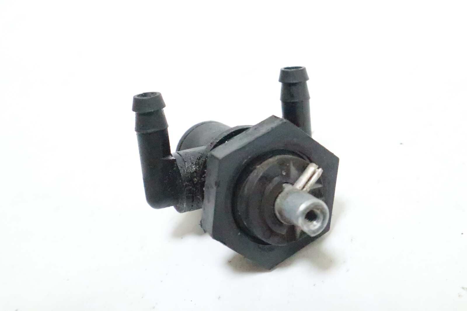 Used OEM - Polaris Sportsman Magnum Trail Boss Fuel Cutoff Valve Petcock 7052161 - Image 7