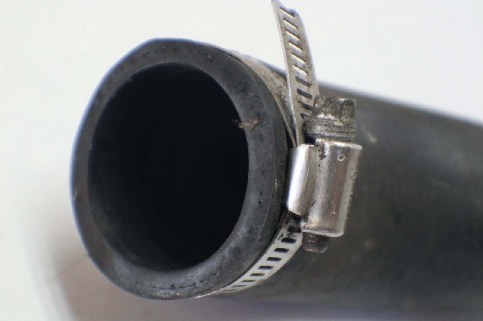 John Deere Gator XUV 620 Used OEM Air Breather Box HOSE - Image 9