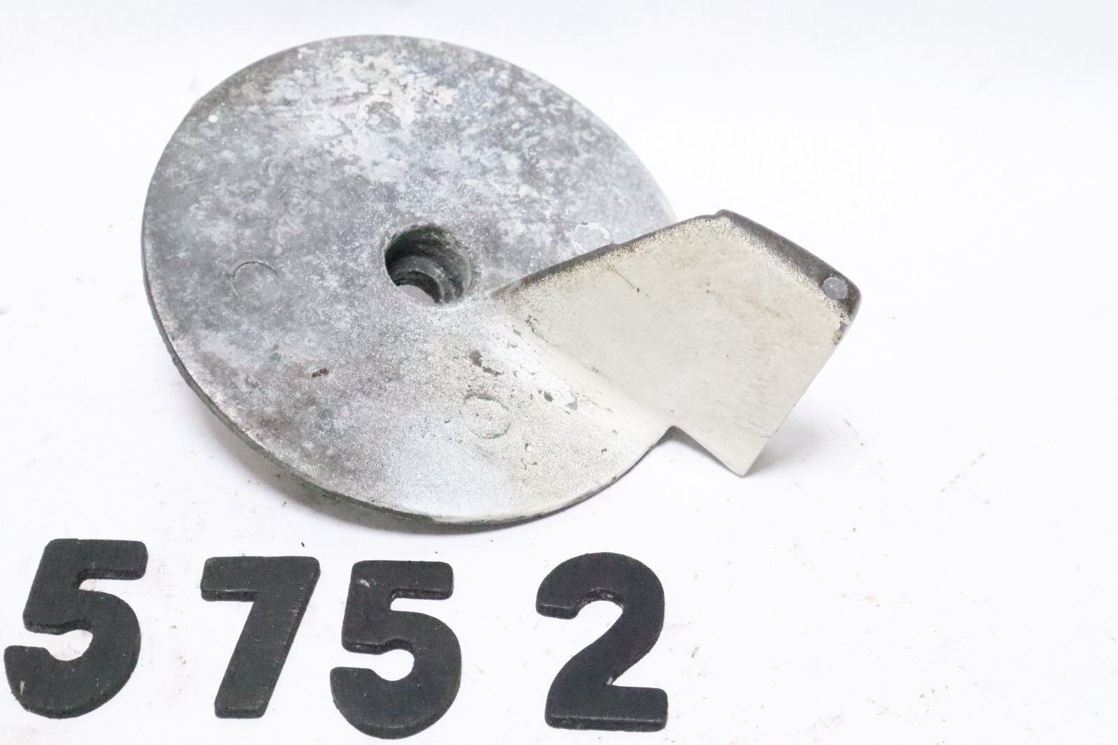 0327640 Evinrude Johnson Outboard Motor Gearcase Lower Trim Tab OMC 327640 OEM - Image 2