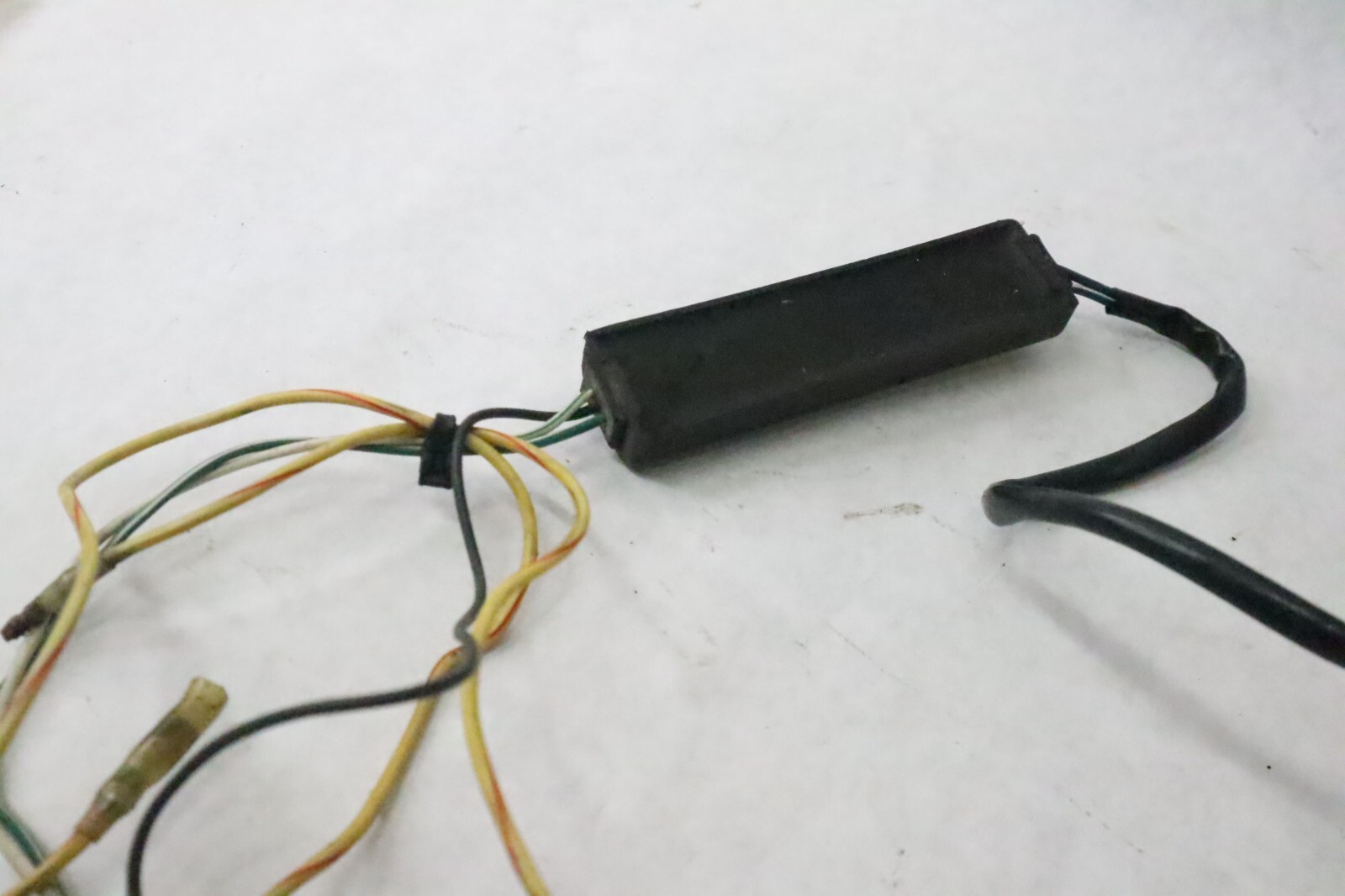 OEM MERCURY 40 HP 2 STROKE OUTBOARD ELECTRONIC REV LIMITER harness 823147A3 - Image 8