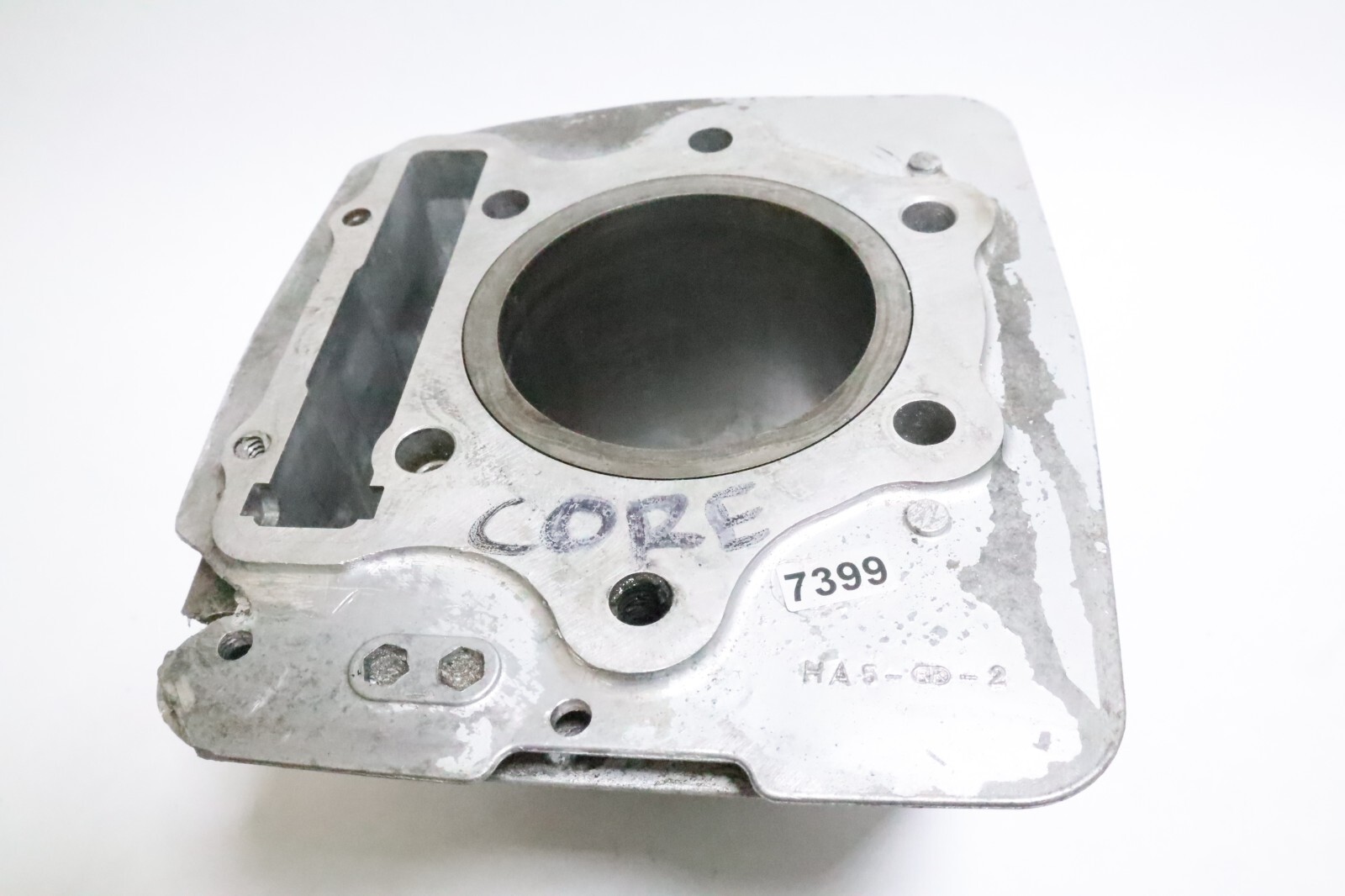 1986 Honda Fourtrax 350 Cylinder 12100-HA7-670
