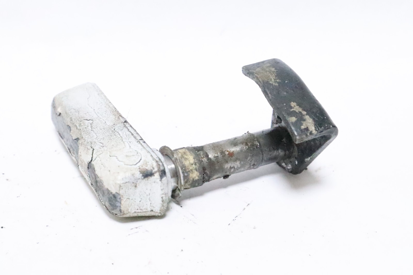 Evinrude Johnson Front Latch Handle 100-200hp Cowl Cover Hood 383641 1969-1979