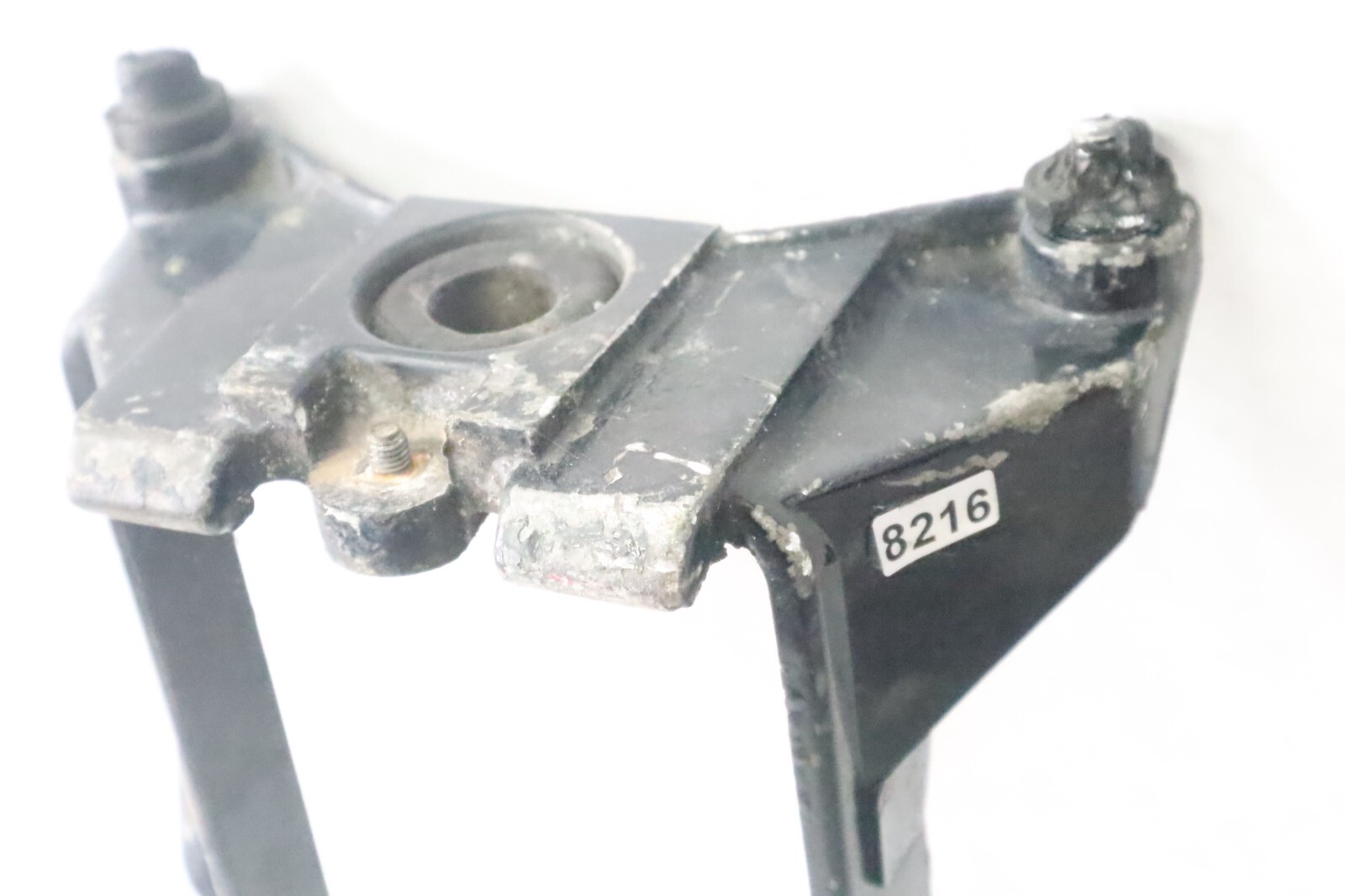 720201 Mercury 50 HP 4 CYL Outboard Hood Rear Support Bracket Fits 1971-1989 OEM - Image 2