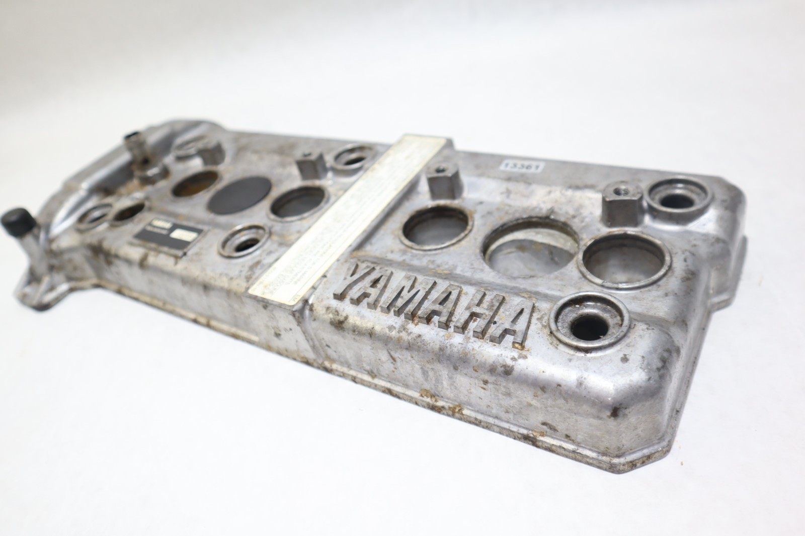 2014 Yamaha VX 110 VX110 Waverunner Valve cover - Image 3