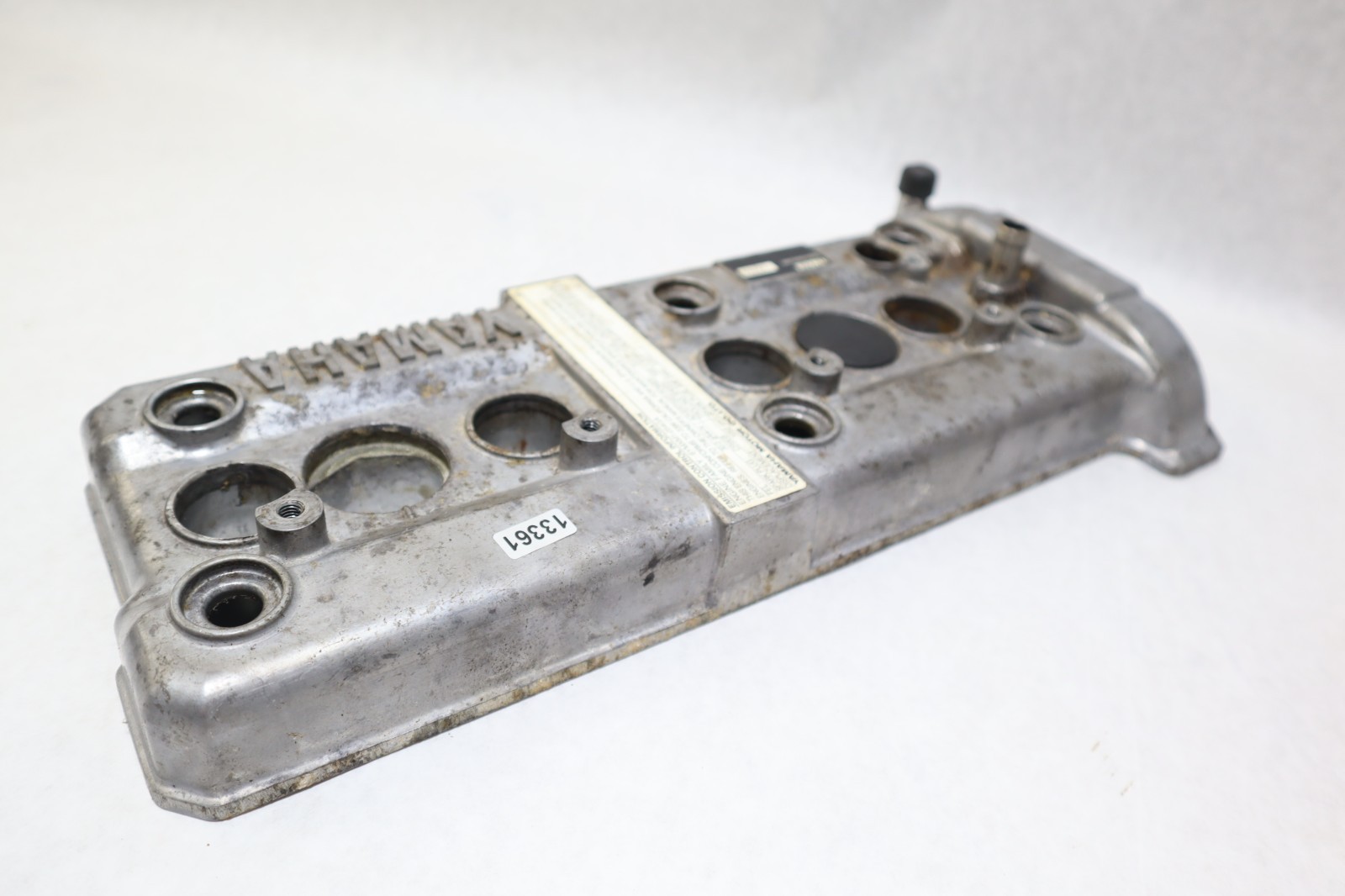 2014 Yamaha VX 110 VX110 Waverunner Valve cover - Image 4