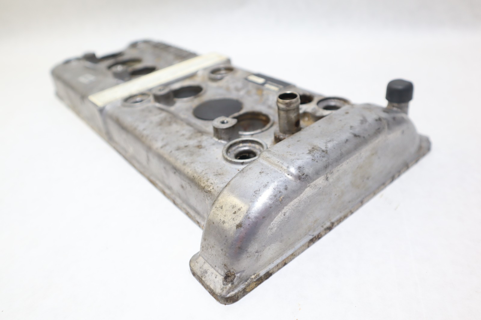 2014 Yamaha VX 110 VX110 Waverunner Valve cover - Image 5