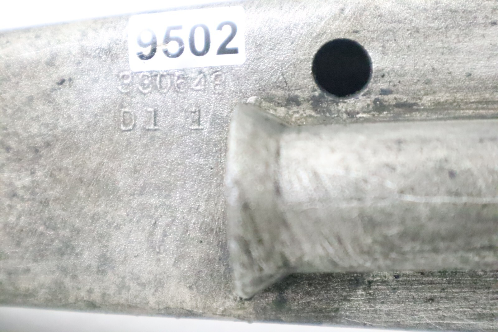 1988 EVINRUDE 20 28HP INNER EXHAUST TUBE 330648 MOTOR OUTBOARD JOHNSON - Image 3