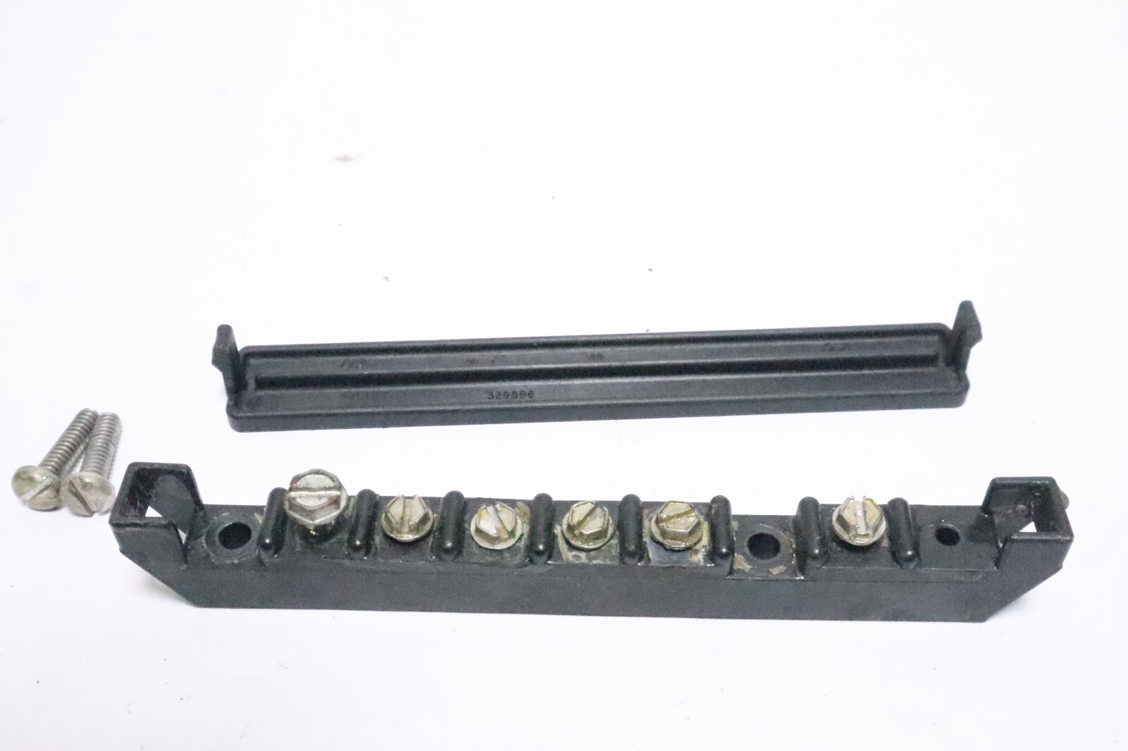 Johnson Evinrude OMC 329895 Terminal Block 396841 Cover - Used