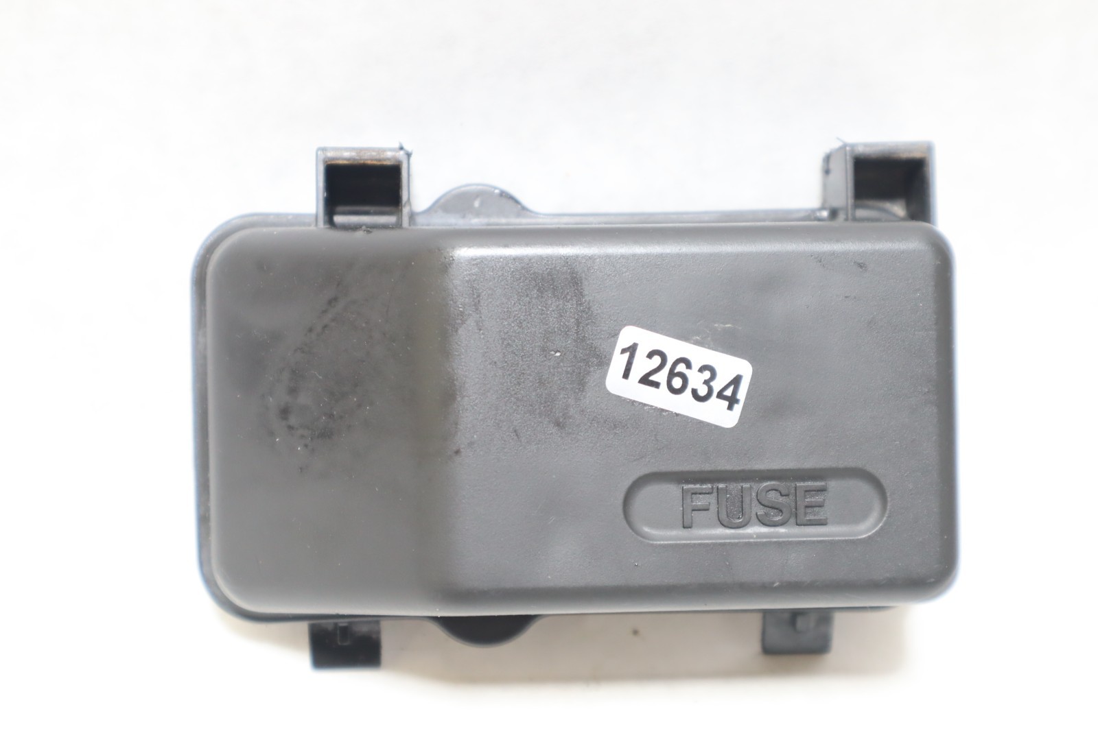Yamaha HPDI 150hp 200hp outboard fuse box cover (68F-85544-00-00) - Image 2