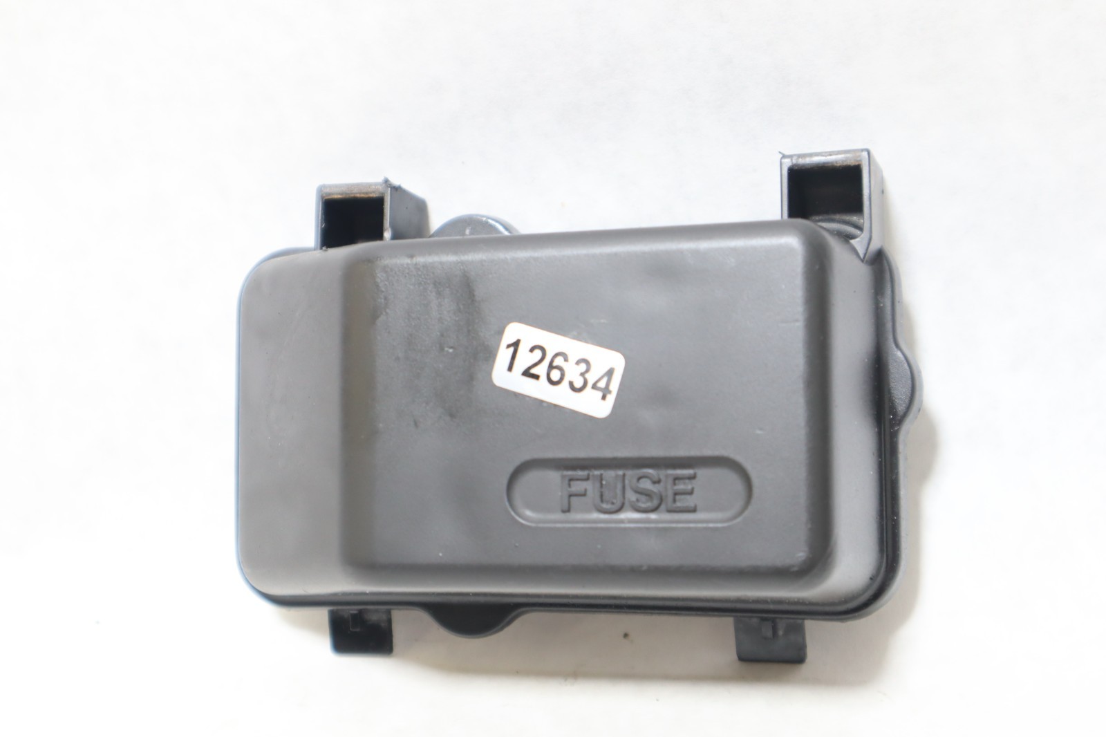Yamaha HPDI 150hp 200hp outboard fuse box cover (68F-85544-00-00) - Image 4