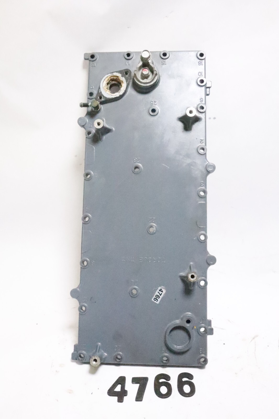 YAMAHA OUTER COVER, EXHAUST, 60V-41113-00-94, 2005 250 VMAX HPDI 42EP-47 - Image 2