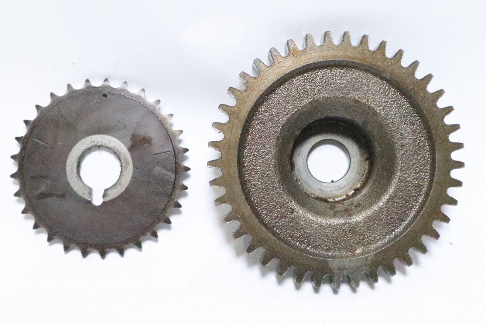 OIL PUMP DRIVE GEAR +CAM GEAR JOHNSON SUZUKI 90-140 HP 4 STROKE
